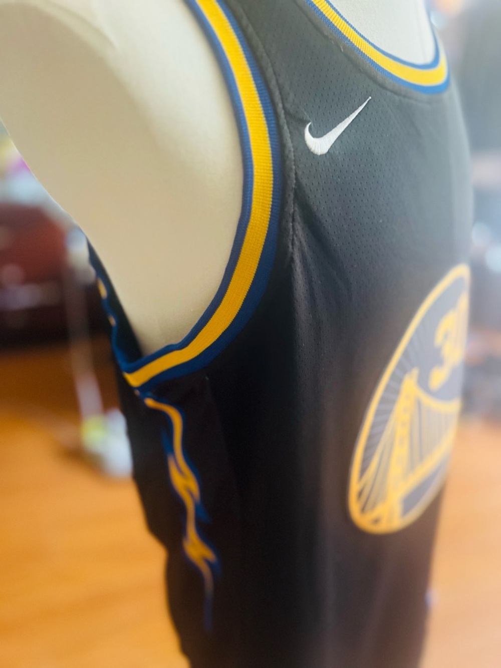 NBA Stephen Curry Basketball Jersey NWT - Picture 7 of 7
